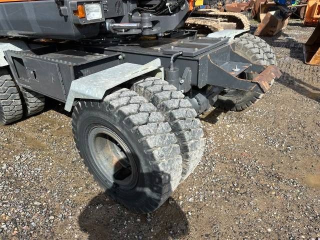 2014 Doosan DX55W wheel excavator rear chassis view 2014 Doosan DX55W wheel excavator rear chassis view