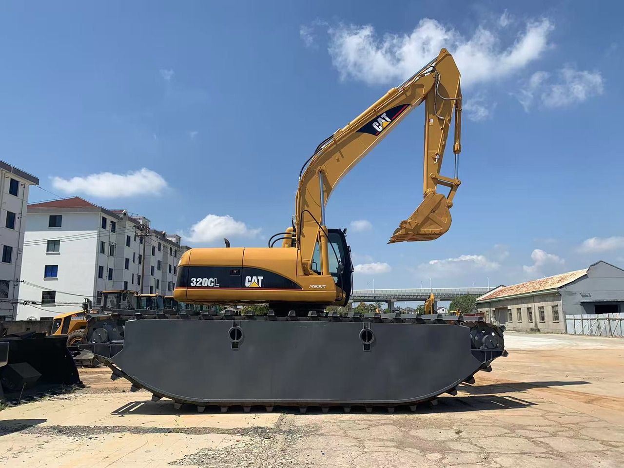 2018 Caterpillar 320CL Raupenbagger Seitenansicht 2018 Caterpillar 320CL Raupenbagger Seitenansicht