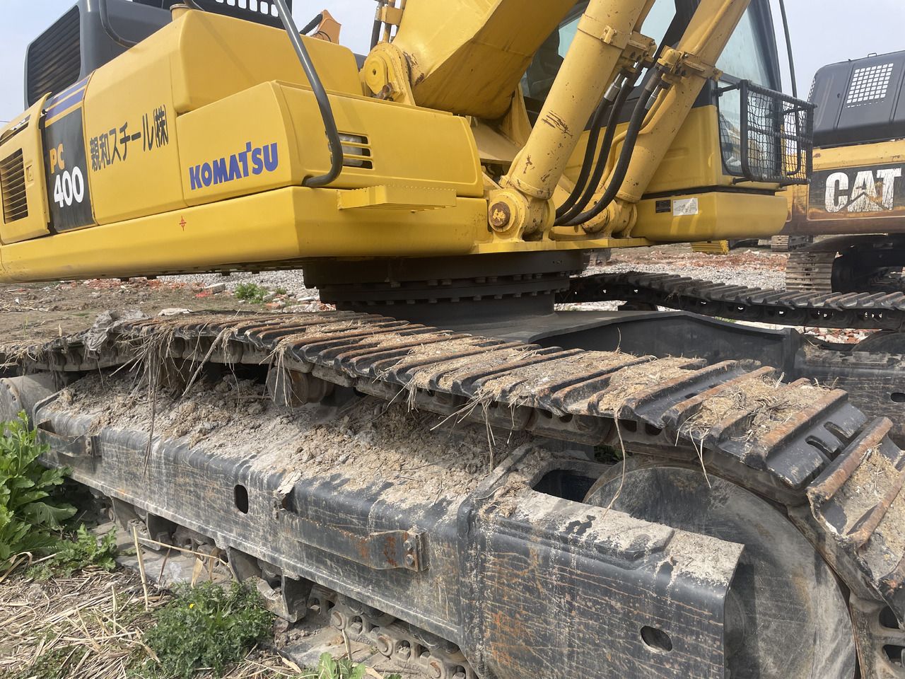 2024 Komatsu PC400-8 crawler excavator side view 2024 Komatsu PC400-8 crawler excavator side view