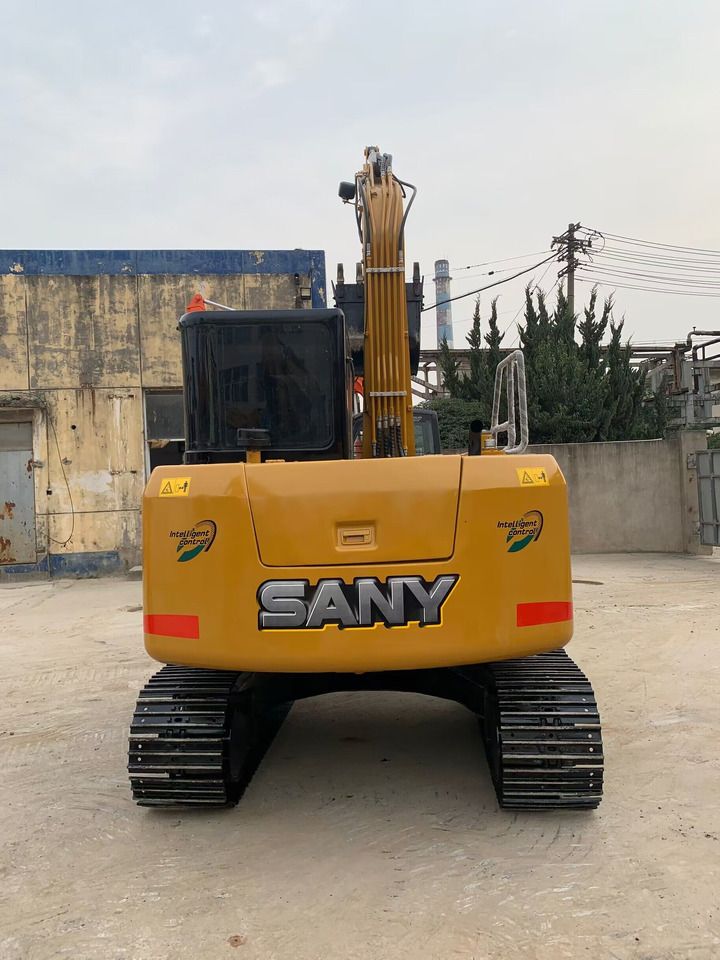 2023 Sany SY75C mini excavator, rear view 2023 Sany SY75C mini excavator, rear view
