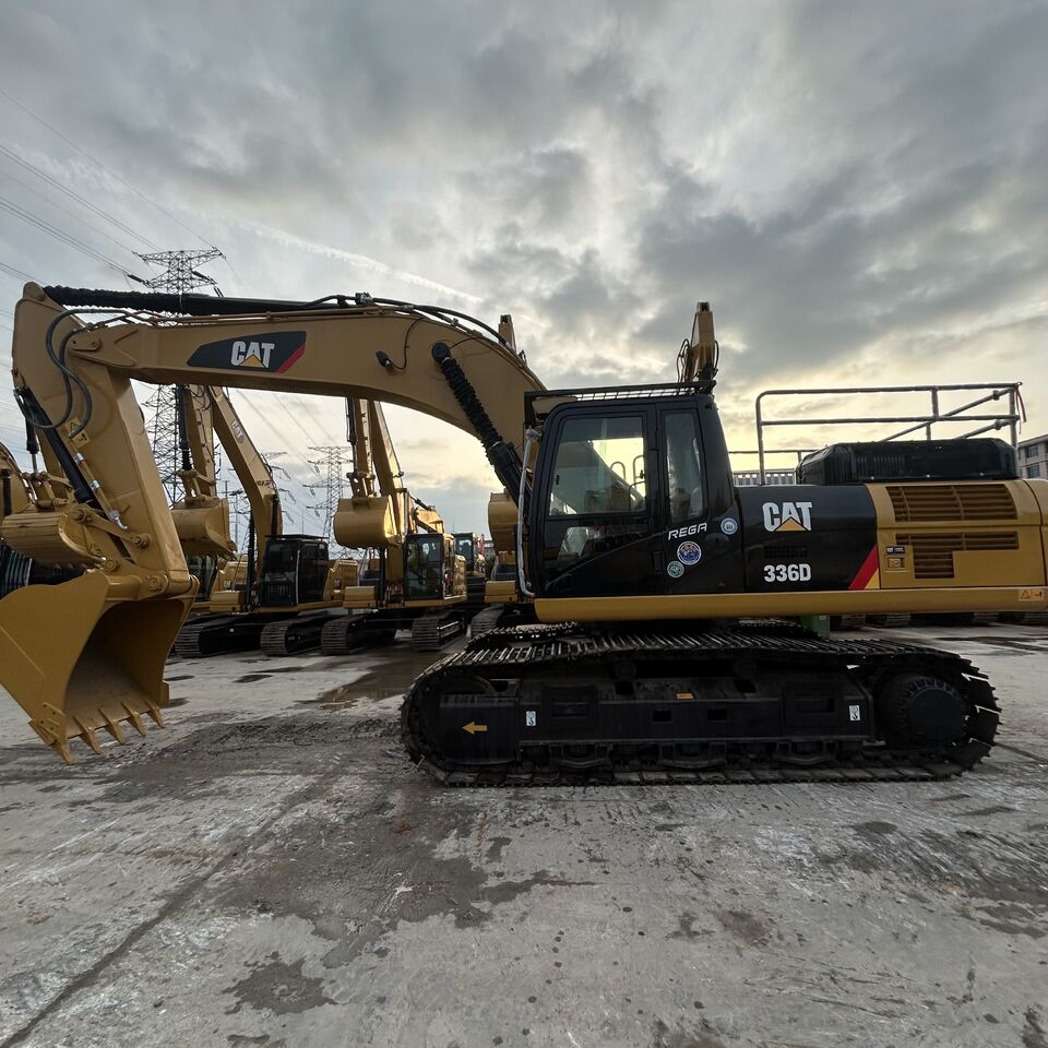 2022 Caterpillar 336D crawler excavator, side profile view 2022 Caterpillar 336D crawler excavator, side profile view