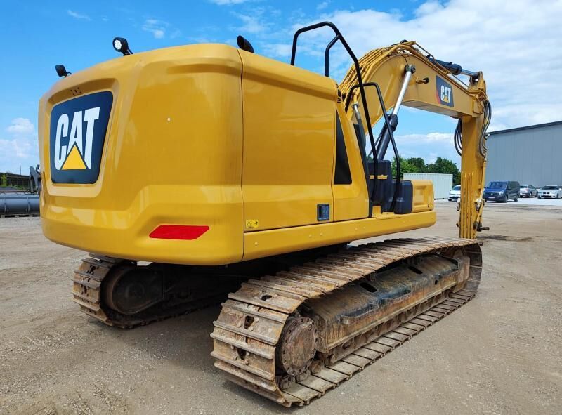 2019 Caterpillar 320-07B crawler excavator, rear three-quarter view 2019 Caterpillar 320-07B crawler excavator, rear three-quarter view