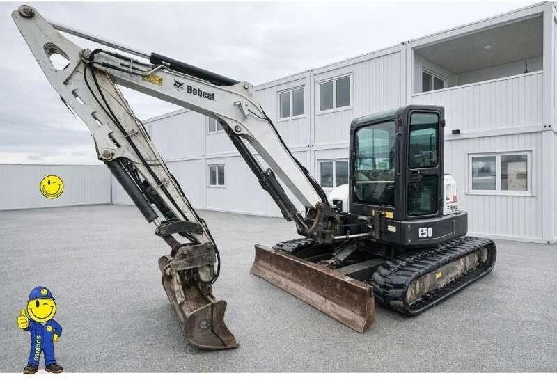 2015 Bobcat E50 mini excavator, side view 2015 Bobcat E50 mini excavator, side view
