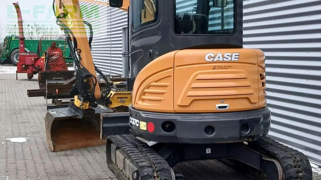 2021 CASE CX37C mini excavator rear view 2021 CASE CX37C mini excavator rear view