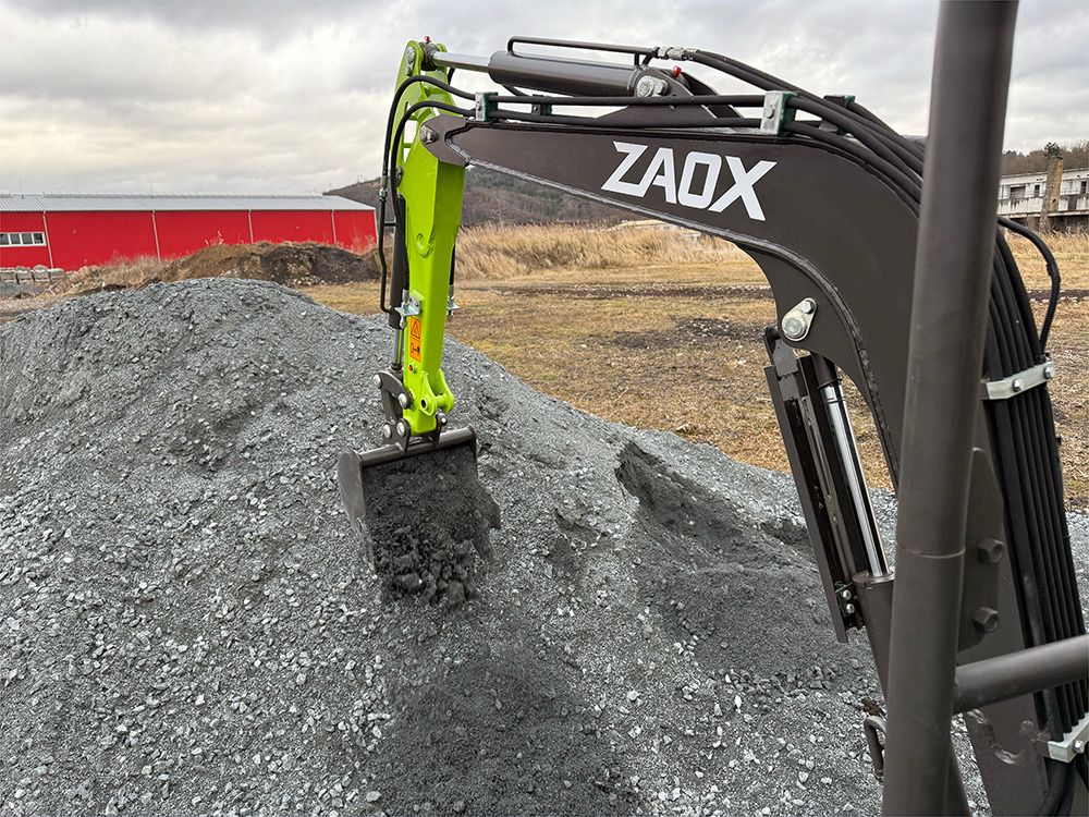 2025 Zaox ZA16A mini excavator boom and bucket detail