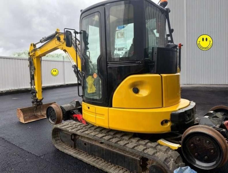 2013 Caterpillar 305.5E mini excavator, side view 2013 Caterpillar 305.5E mini excavator, side view