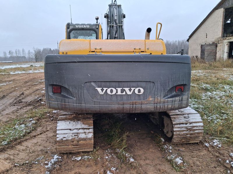 2007 Volvo EC210BLC crawler excavator, rear view