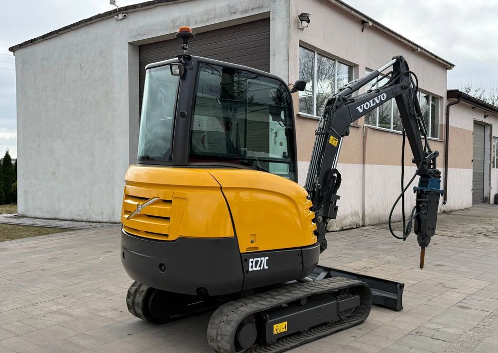 2013 Volvo EC27C crawler excavator rear three-quarter view 2013 Volvo EC27C crawler excavator rear three-quarter view
