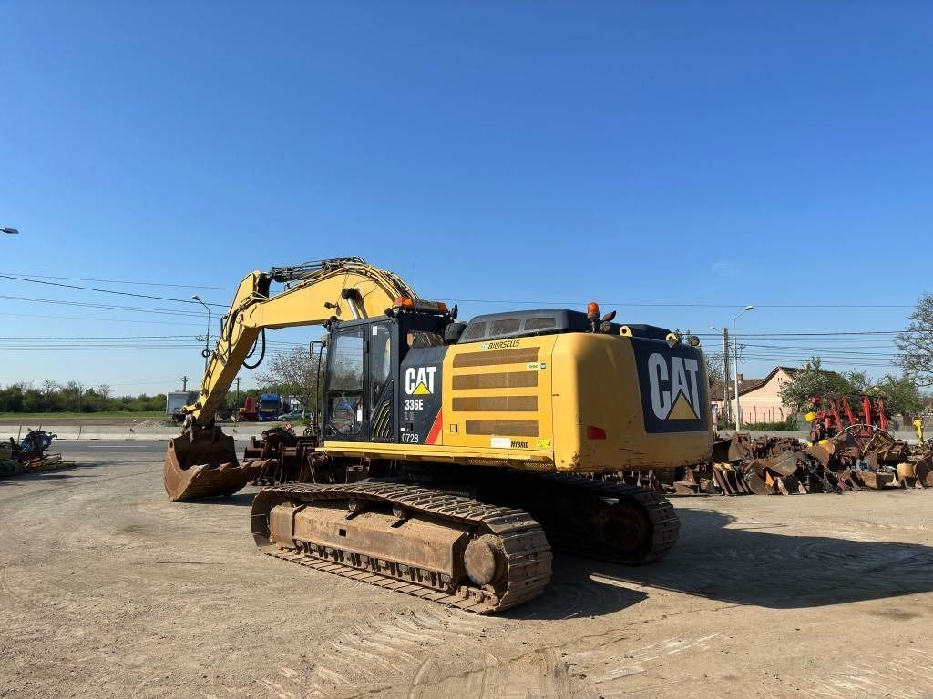 2013 Caterpillar 336EL crawler excavator, rear three-quarter view 2013 Caterpillar 336EL crawler excavator, rear three-quarter view