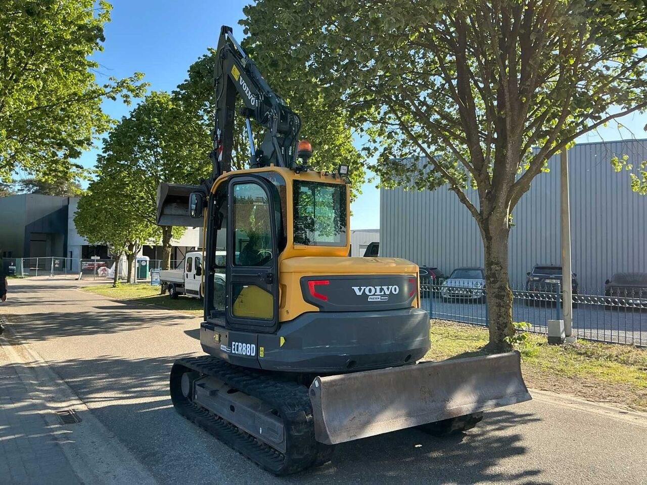 2020 Volvo ECR88D mini excavator rear view 2020 Volvo ECR88D mini excavator rear view