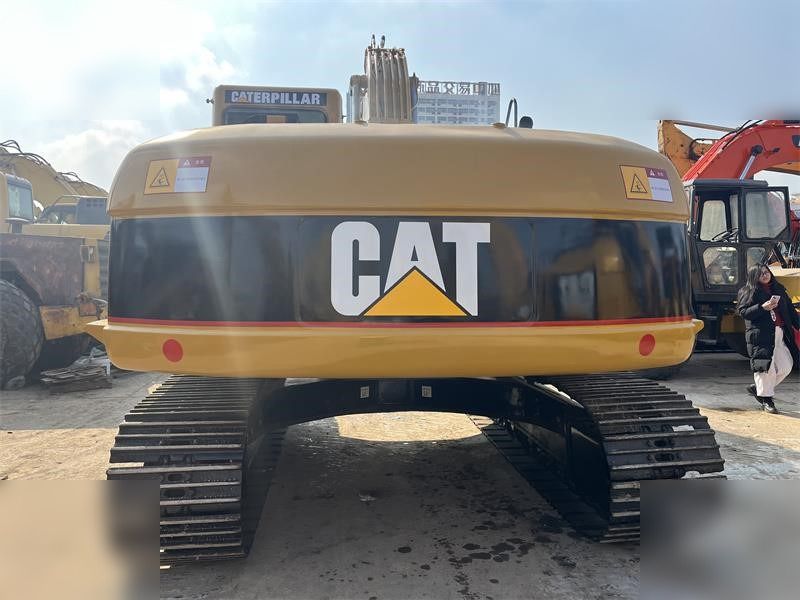 2003 Caterpillar 320CL pelle sur chenilles, vue arrière 2003 Caterpillar 320CL pelle sur chenilles, vue arrière