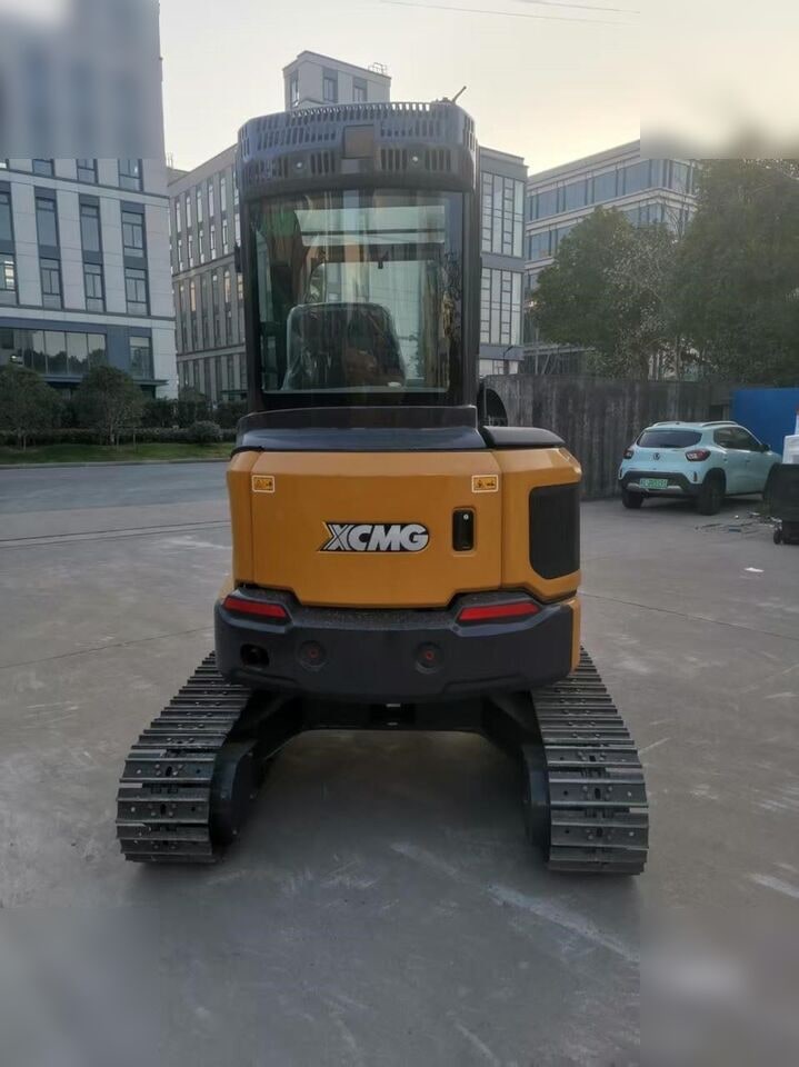 2025 XCMG XE35U mini excavator, rear view 2025 XCMG XE35U mini excavator, rear view