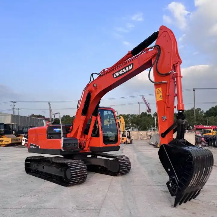 2020 Doosan DX140LC-9C Pelle sur chenilles 2020 Doosan DX140LC-9C Pelle sur chenilles