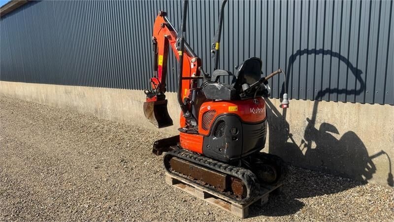 2019 Kubota U10-3 mini excavator, rear three-quarter view 2019 Kubota U10-3 mini excavator, rear three-quarter view