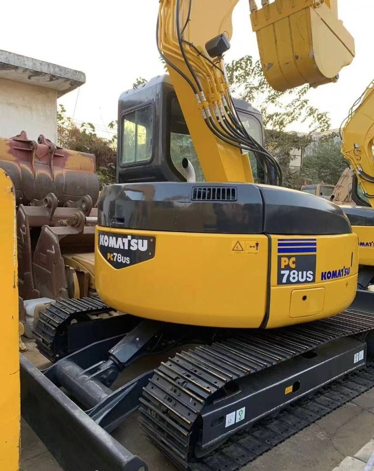 2025 Komatsu PC78US mini excavator rear view 2025 Komatsu PC78US mini excavator rear view