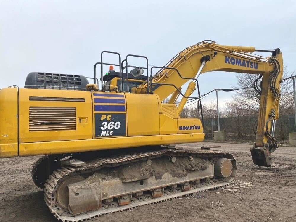 2022 Komatsu PC360NLC-11 crawler excavator, side profile view