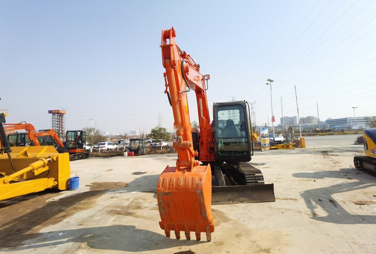2019 Hitachi ZX70 mini excavator, front view