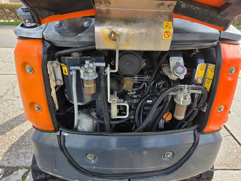 2016 Hitachi ZX18-3 mini excavator engine compartment view