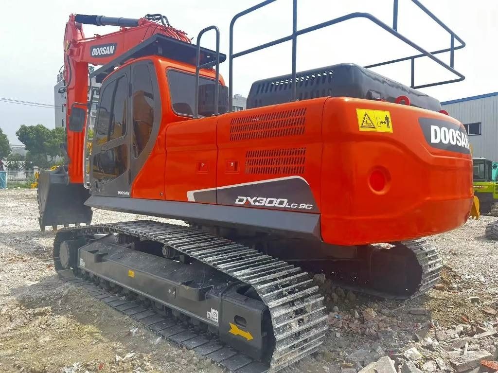 2023 Doosan DX300LC-9C excavator, rear three-quarter view 2023 Doosan DX300LC-9C excavator, rear three-quarter view