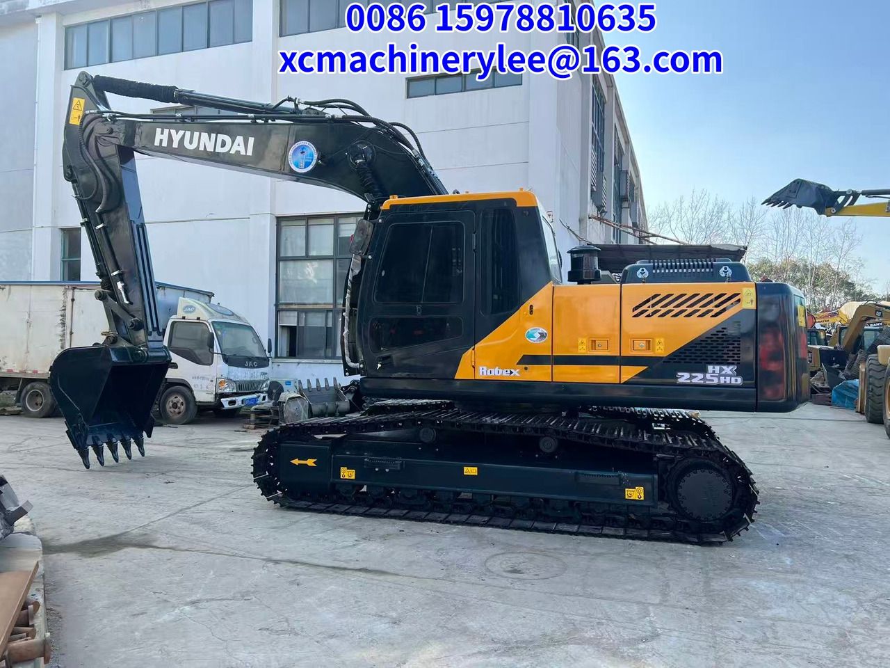 2024 Hyundai HX225HD crawler excavator, side profile view 2024 Hyundai HX225HD crawler excavator, side profile view
