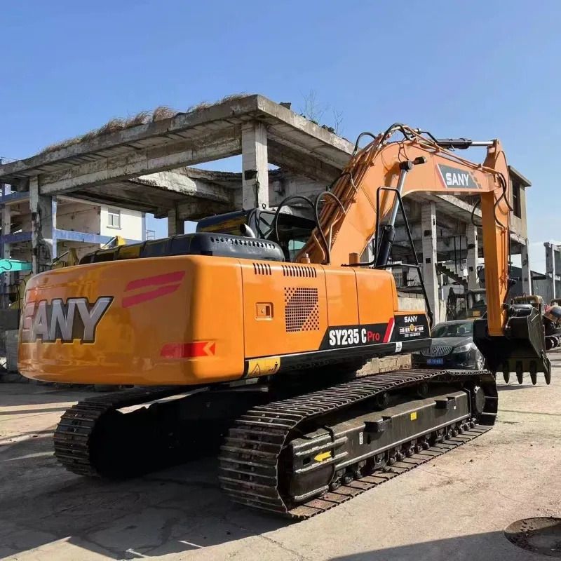 Sany SY235C Pro crawler excavator rear three-quarter view Sany SY235C Pro crawler excavator rear three-quarter view
