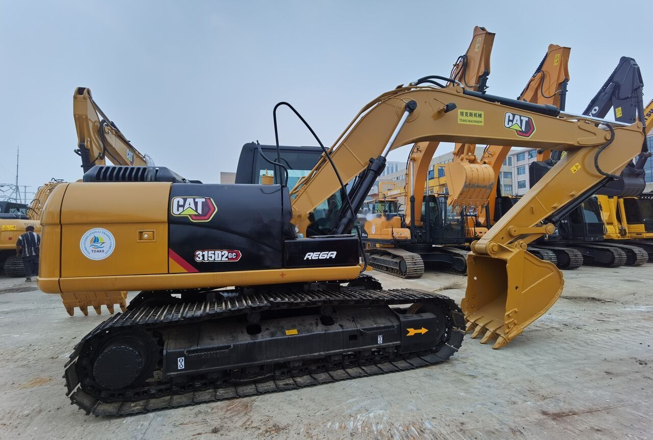 2020 Caterpillar 315D2 GC crawler excavator, side profile view 2020 Caterpillar 315D2 GC crawler excavator, side profile view