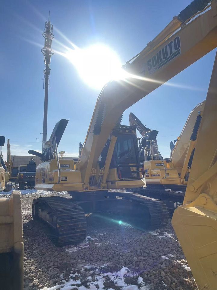 2023 Komatsu PC210-8 crawler excavator, front three-quarter view 2023 Komatsu PC210-8 crawler excavator, front three-quarter view