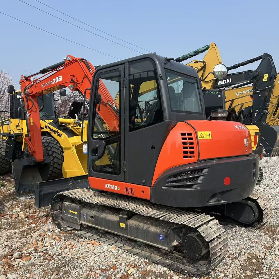 2023 Kubota KX183-3 mini excavator, side view 2023 Kubota KX183-3 mini excavator, side view