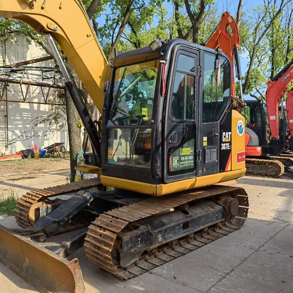 2022 Caterpillar 307E2 excavator, front three-quarter view 2022 Caterpillar 307E2 excavator, front three-quarter view