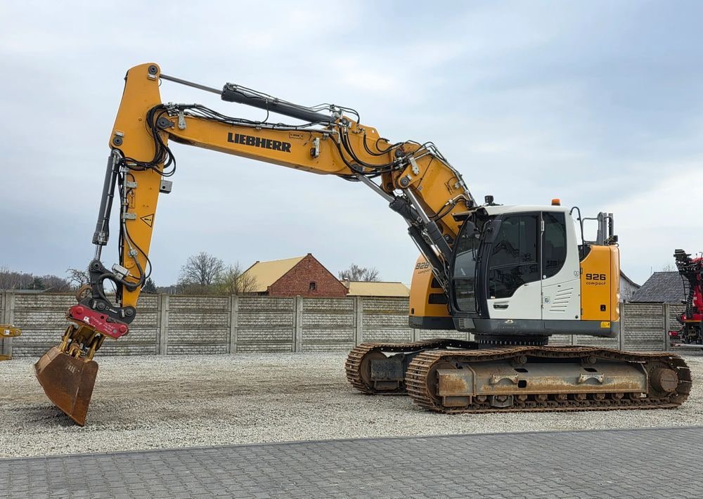 2020 Liebherr R926 Compact crawler excavator, side view 2020 Liebherr R926 Compact crawler excavator, side view