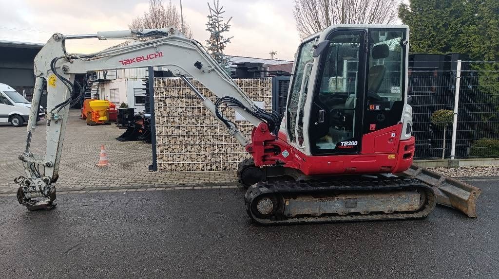 2014 Takeuchi TB260 mini excavator, side view 2014 Takeuchi TB260 mini excavator, side view
