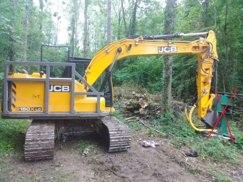 2023 JCB 150X LC crawler excavator side view 2023 JCB 150X LC crawler excavator side view