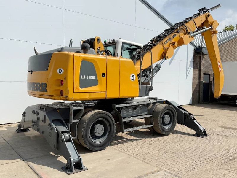 2013 Liebherr LH22 M material handler, rear three-quarter view 2013 Liebherr LH22 M material handler, rear three-quarter view