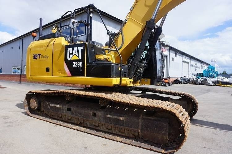 2013 Caterpillar 329EL crawler excavator side view
