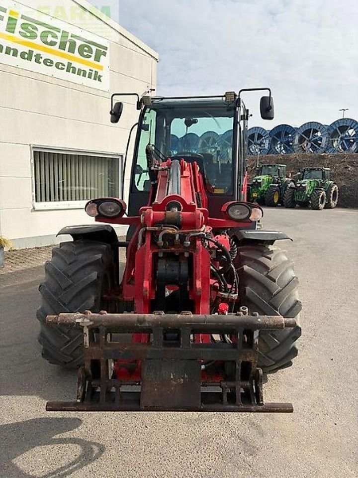 2019 Schäffer 6680 T-2 wheel loader front view 2019 Schäffer 6680 T-2 wheel loader front view