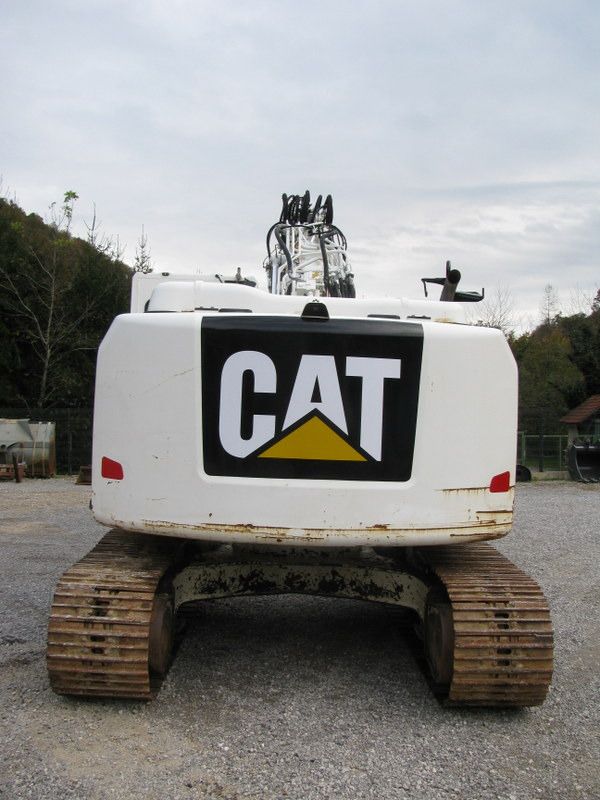 2014 Caterpillar 320EL crawler excavator rear view