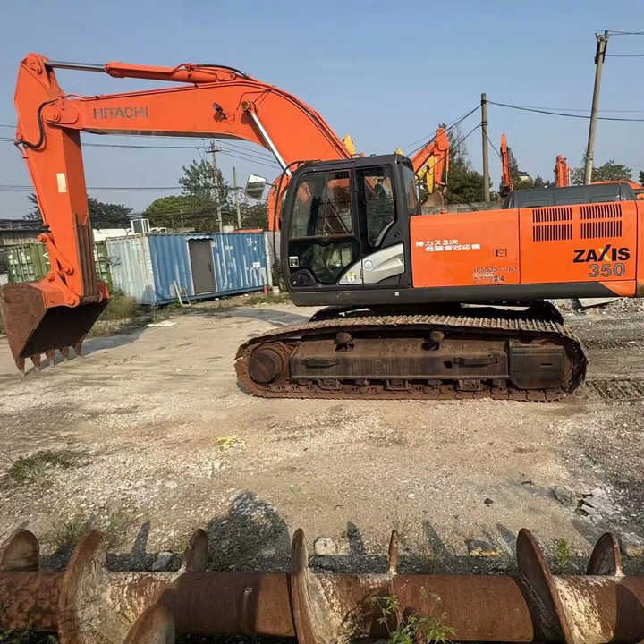 2019 Hitachi Zaxis 350 crawler excavator, side profile view 2019 Hitachi Zaxis 350 crawler excavator, side profile view