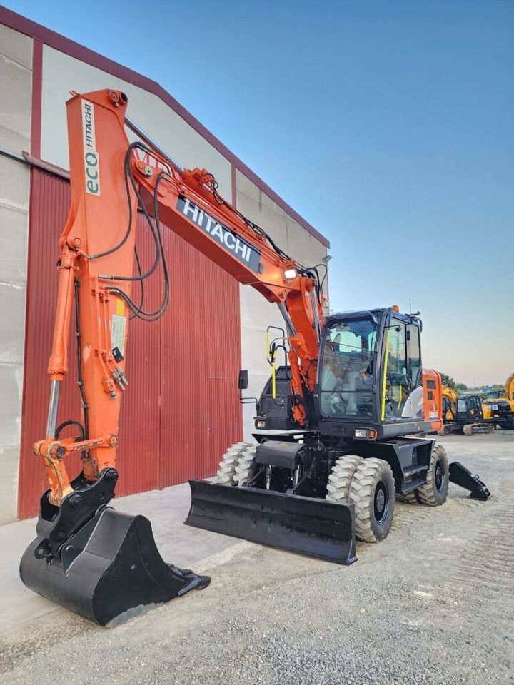 2018 Hitachi ZX145W-6 wheel excavator, front three-quarter view