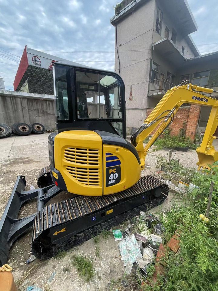 2024 Komatsu PC40MR-2 mini excavator, side view