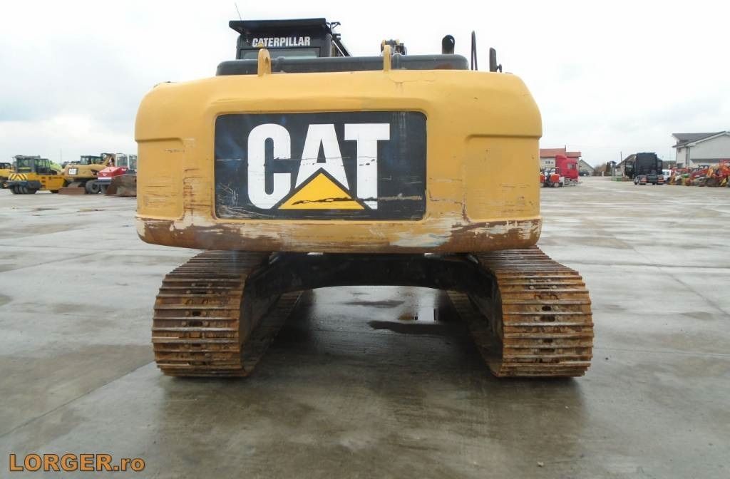 2008 Caterpillar 323D crawler excavator, rear view