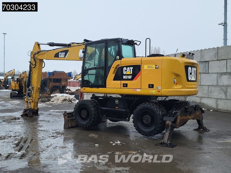 2016 Caterpillar M316F wheel excavator, side view