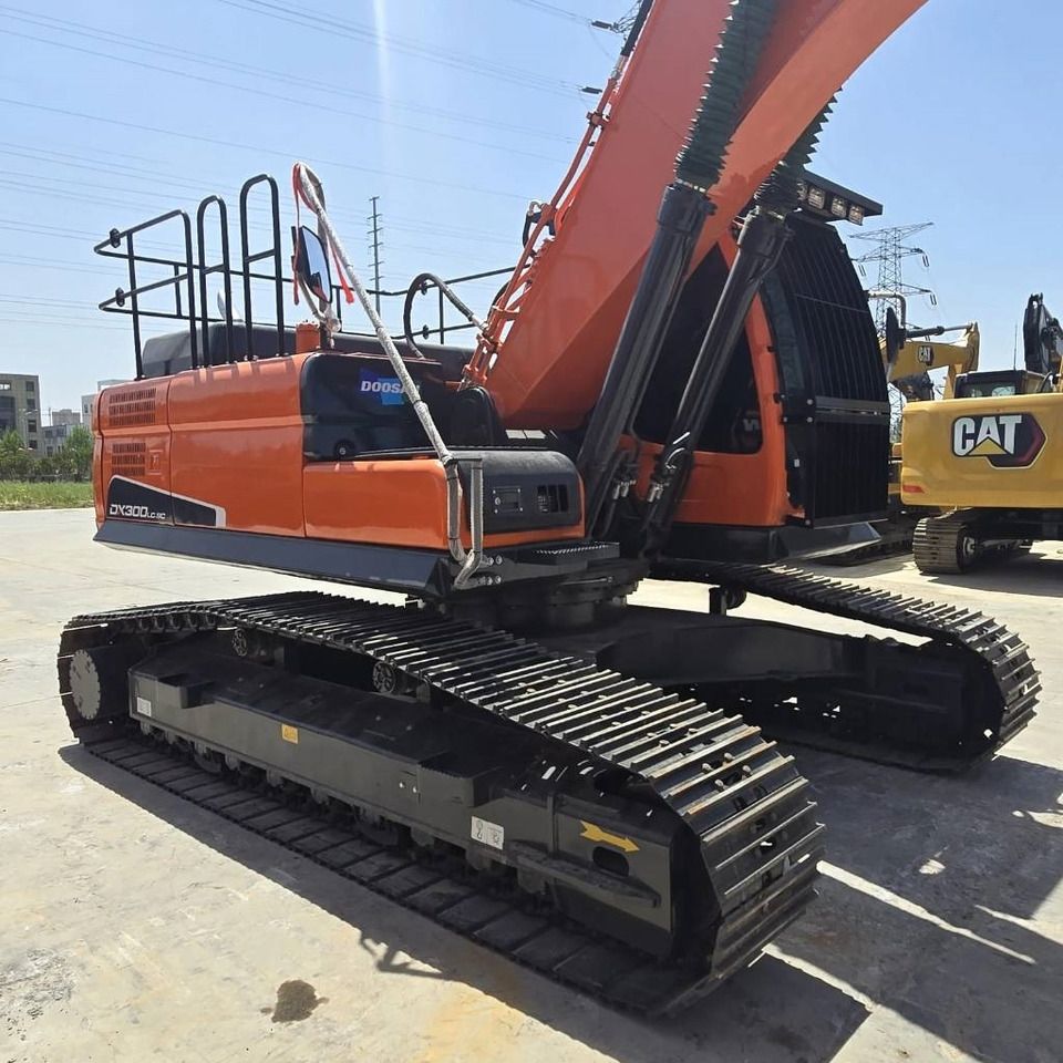 2023 Doosan DX300LC excavator, rear three-quarter view 2023 Doosan DX300LC excavator, rear three-quarter view