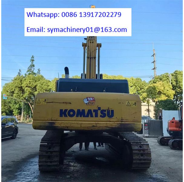 2023 Komatsu PC450-8 crawler excavator, rear view 2023 Komatsu PC450-8 crawler excavator, rear view