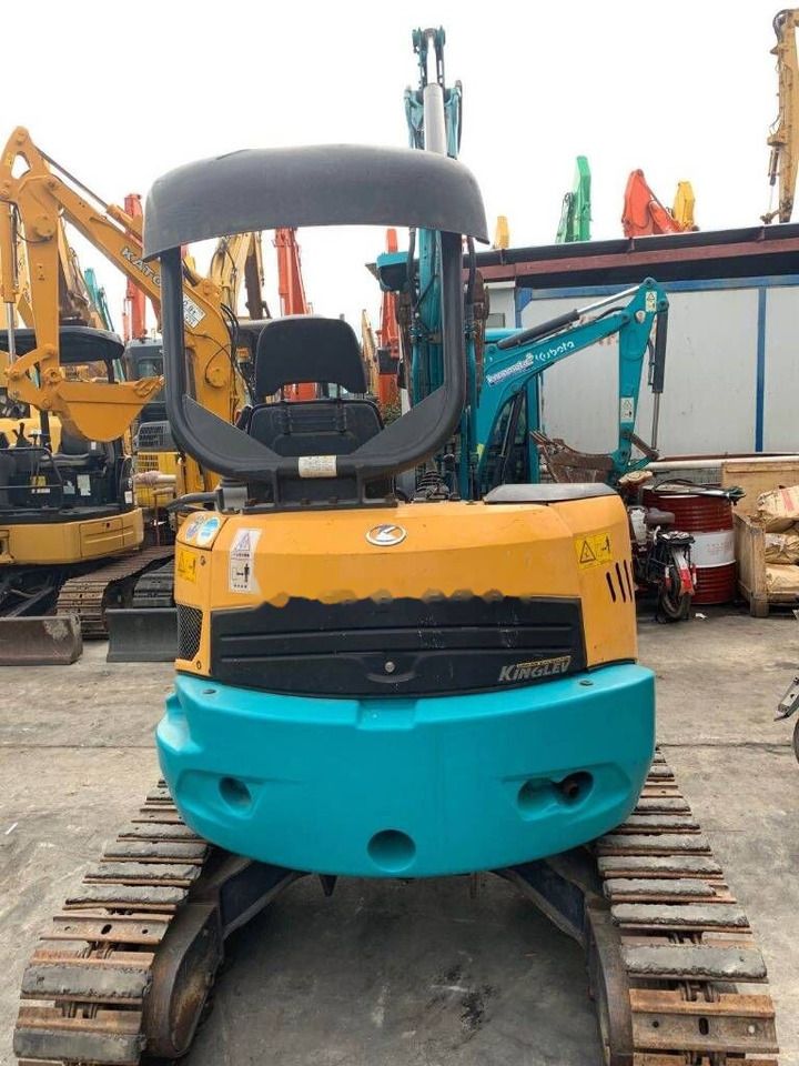 2018 Kubota U35-5 mini excavator rear view 2018 Kubota U35-5 mini excavator rear view