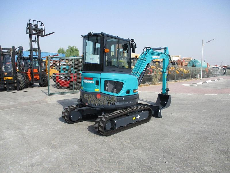 2025 Sunward SWE35UF mini excavator, front three-quarter view