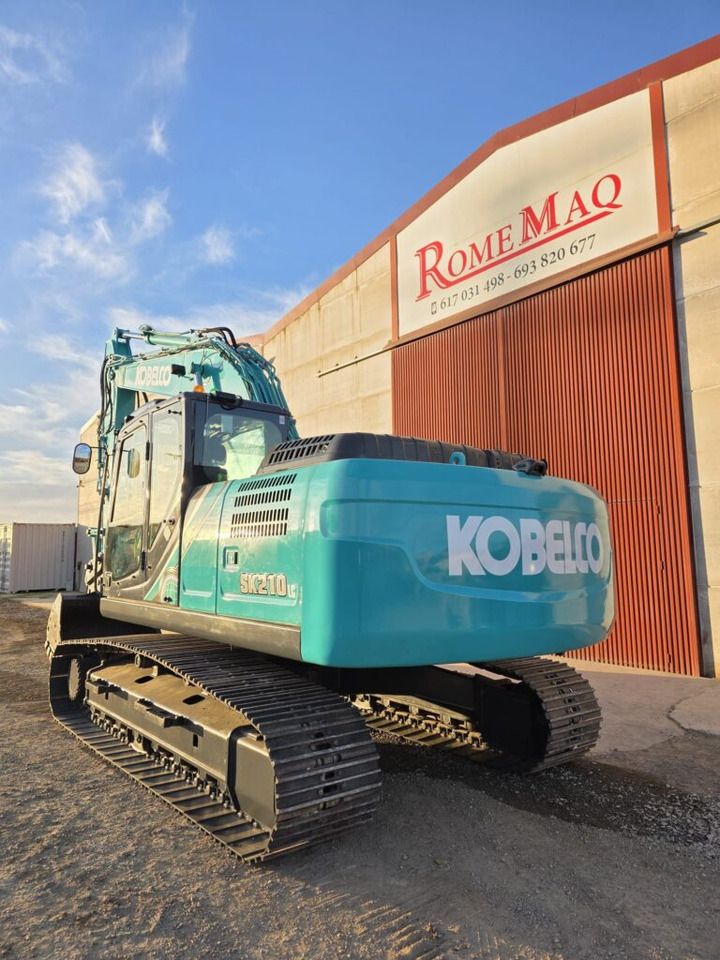 2019 Kobelco SK210LC-10E crawler excavator rear three-quarter view 2019 Kobelco SK210LC-10E crawler excavator rear three-quarter view