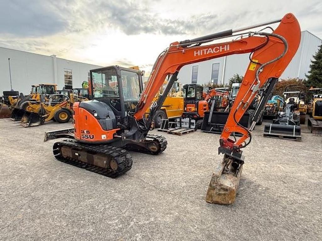 2016 Hitachi Zaxis 55U mini excavator, side view 2016 Hitachi Zaxis 55U mini excavator, side view