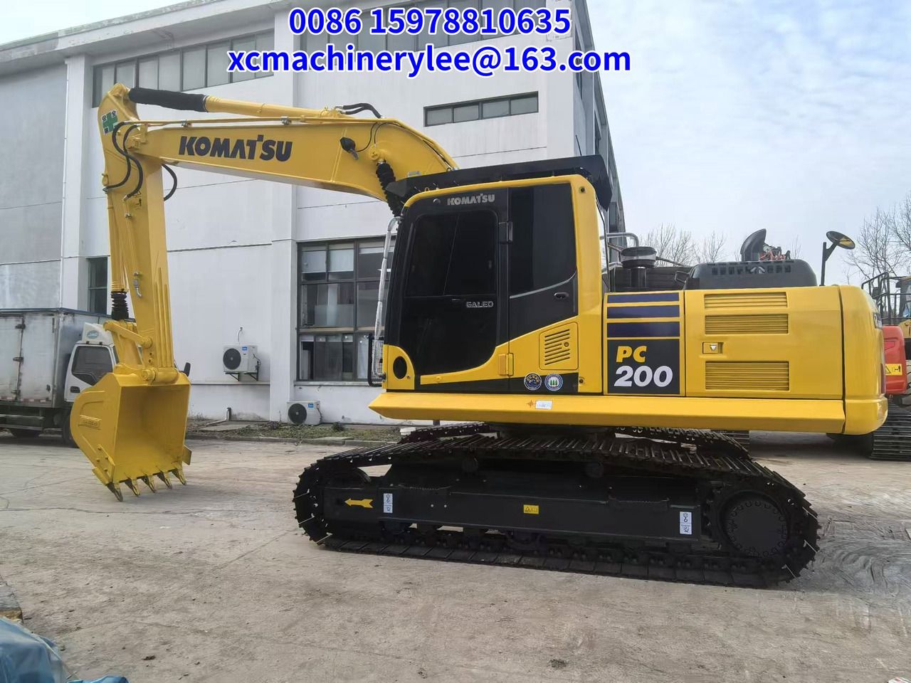 2024 Komatsu PC200 crawler excavator, side profile view 2024 Komatsu PC200 crawler excavator, side profile view
