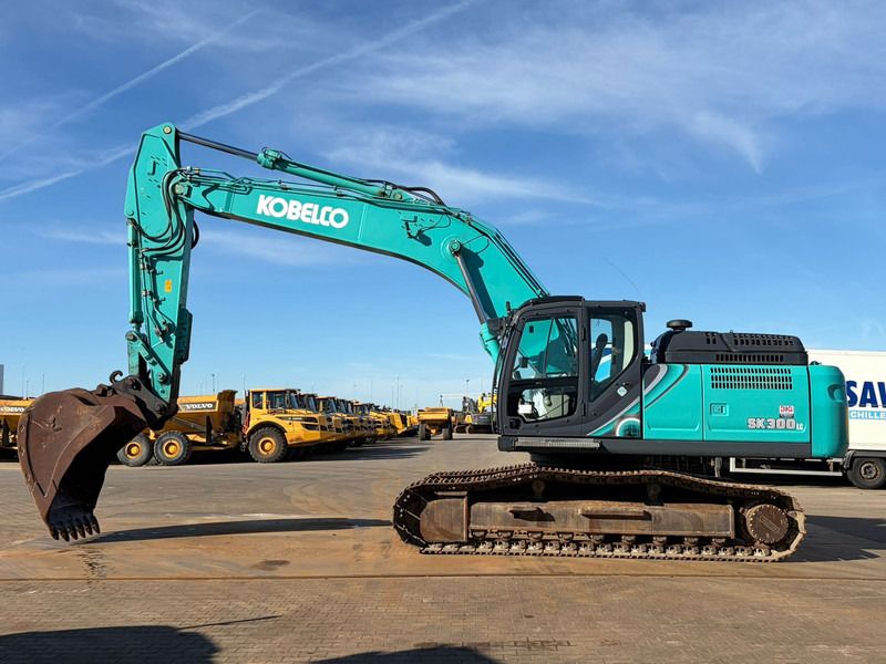 2021 Kobelco SK300LC-10E crawler excavator, side profile view 2021 Kobelco SK300LC-10E crawler excavator, side profile view
