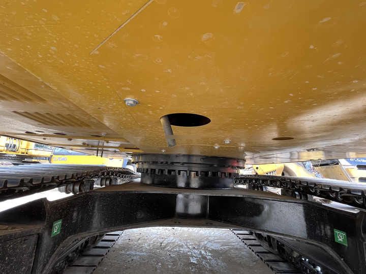 Escavatore cingolato Caterpillar 320D del 2020, vista del carro Escavatore cingolato Caterpillar 320D del 2020, vista del carro